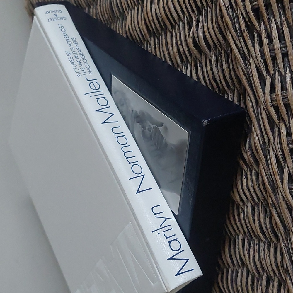 Limited Signed Edition Norman Mailer 'Marilyn' Hardback *Final Price* - Picture 4 of 16